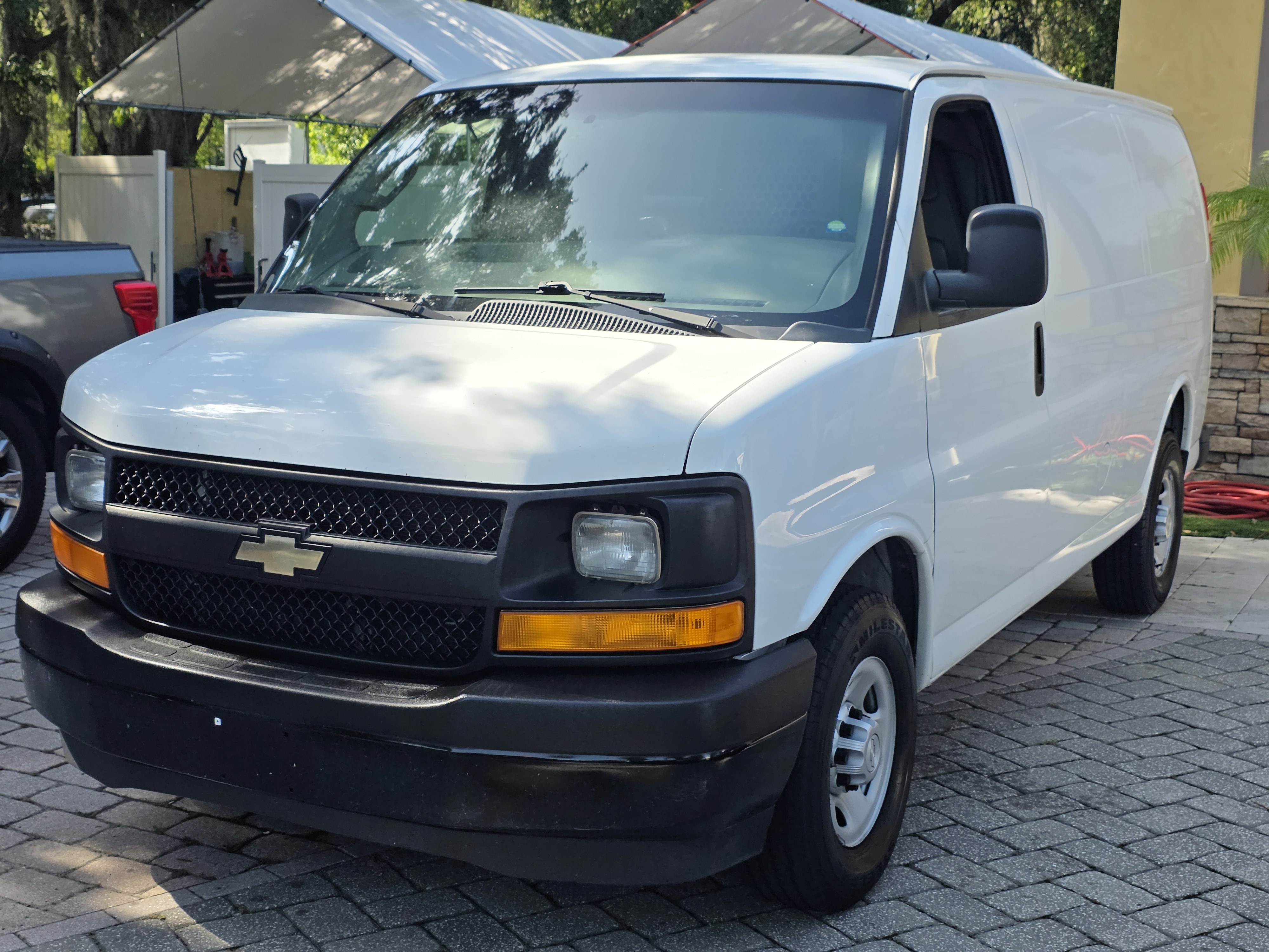 2017 Chevrolet Express 2500